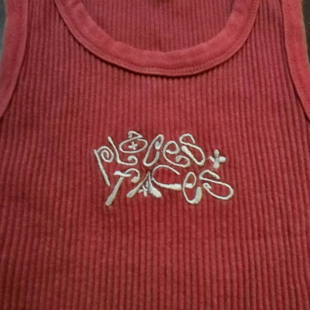 Red Ribbed Tank Top - Picture 3 of 5